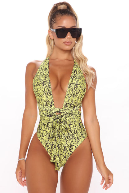 Large Size MM Plus Fat To Increase Sexy One-Piece Bikini Swimsuit